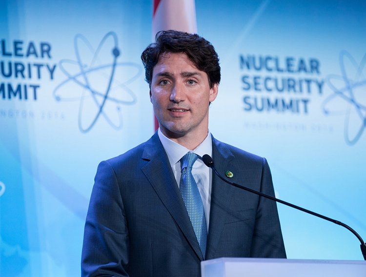 Primeiro-ministro do Canadá propõe legalização do suicídio assistido