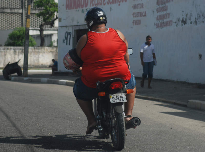 20% dos brasileiros adultos estão obesos, aponta estudo