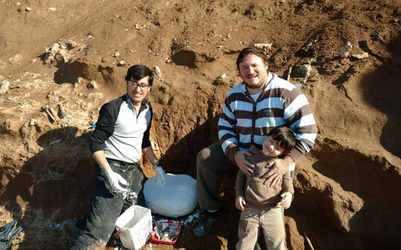Menino encontra fósseis com cerca de 500 mil anos na Argentina