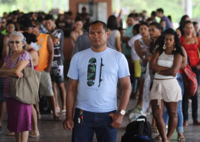 Um Professor Pardal no metrô do Recife