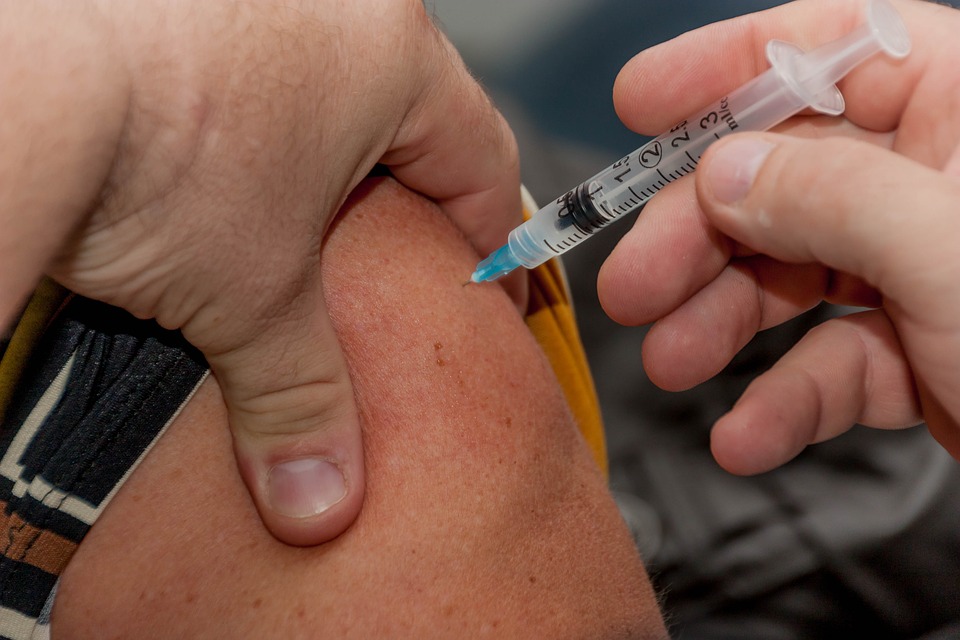 Vacina que “cura” HIV tem resultado positivo em teste humano