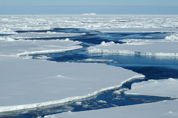 Aquecimento global pode despertar bactérias e vírus dormentes há milhares de anos