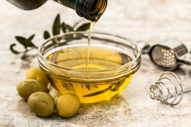 Azeite de oliva protege cérebro do Mal de Alzheimer, apontam especialistas