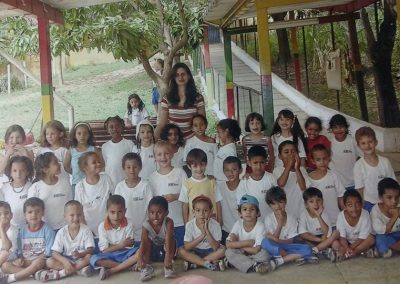 Escola troca datas comemorativas por “Dia da Família”