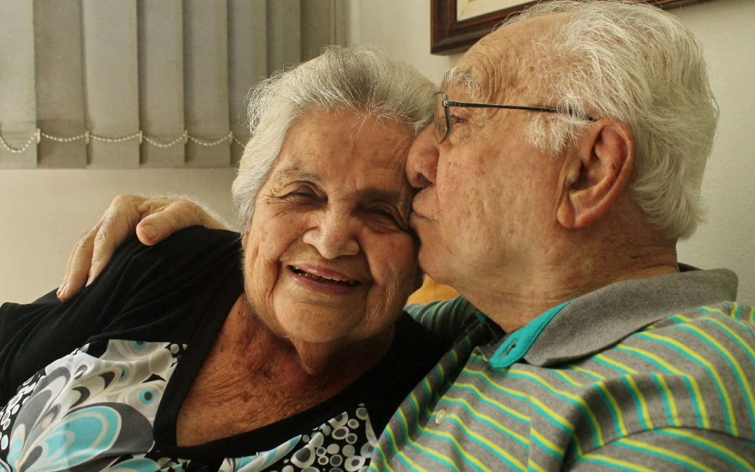 Um trem juntou Reinaldo e Luzinete, numa viagem que embarcam juntos, todo dia, por seis décadas