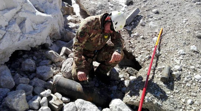 Bomba da 1ª Guerra é encontrada após degelo na Itália