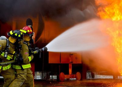 Bombeiros provocavam incêndios buscando recompensas