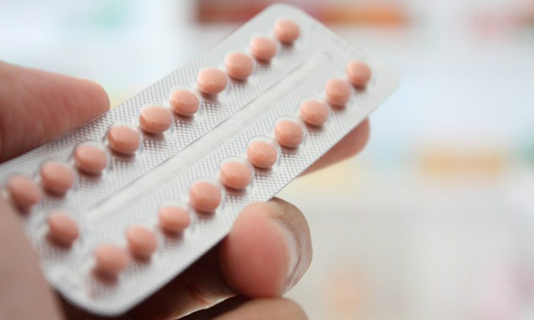 Mais da metade das brasileiras erra no uso de anticoncepcionais