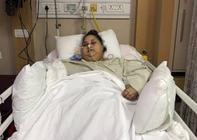 Mulher mais pesada do mundo morre após perder 300kg