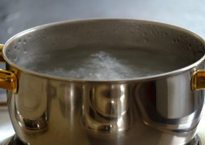 Estudo descobre como gerar energia elétrica a partir de água evaporada