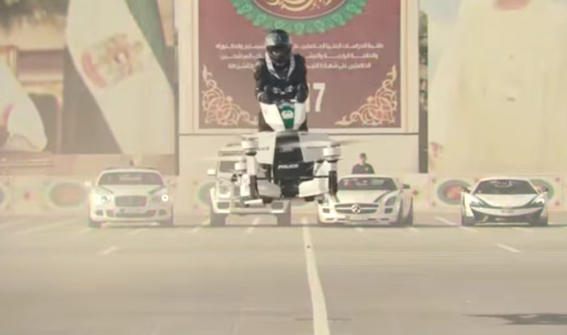 Motos voadoras serão utilizadas para ronda policial em Dubai