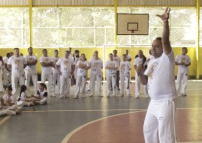 Capoeira gospel ganha adeptos e causa revolta em movimentos negros