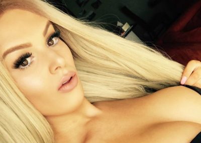 Mulher trans congela esperma para poder ter filho biológico no futuro
