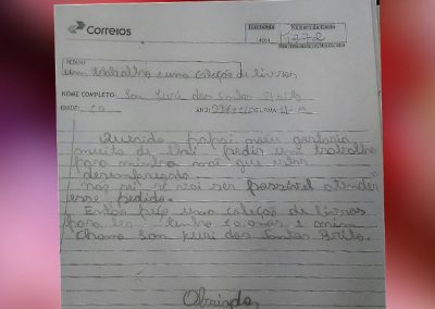 Em carta a Papai Noel, menino paraibano pede emprego para a mãe