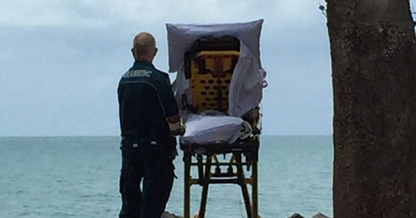 Ambulância desvia rota para paciente terminal ver o mar antes de morrer