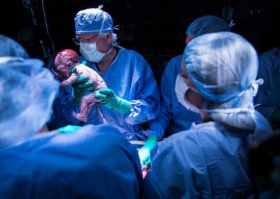 Nasce 1º bebê da América gerado em útero transplantado