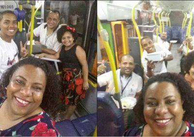 Família passa ano novo dentro de ônibus para acompanhar pai cobrador