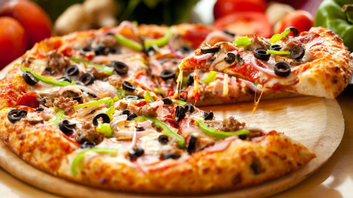 Pizza no café da manhã é mais saudável que cereal, diz pesquisadora