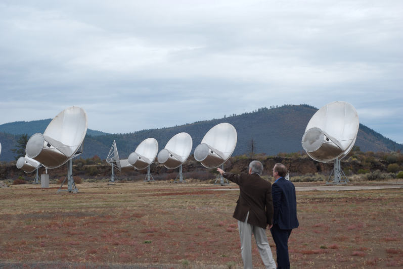 Sinal de rádio intriga cientistas sobre possibilidade de vida alienígena
